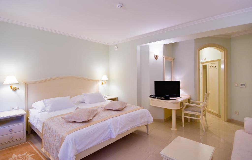 Hotel Sunceva Postelja ברלה מראה חיצוני תמונה
