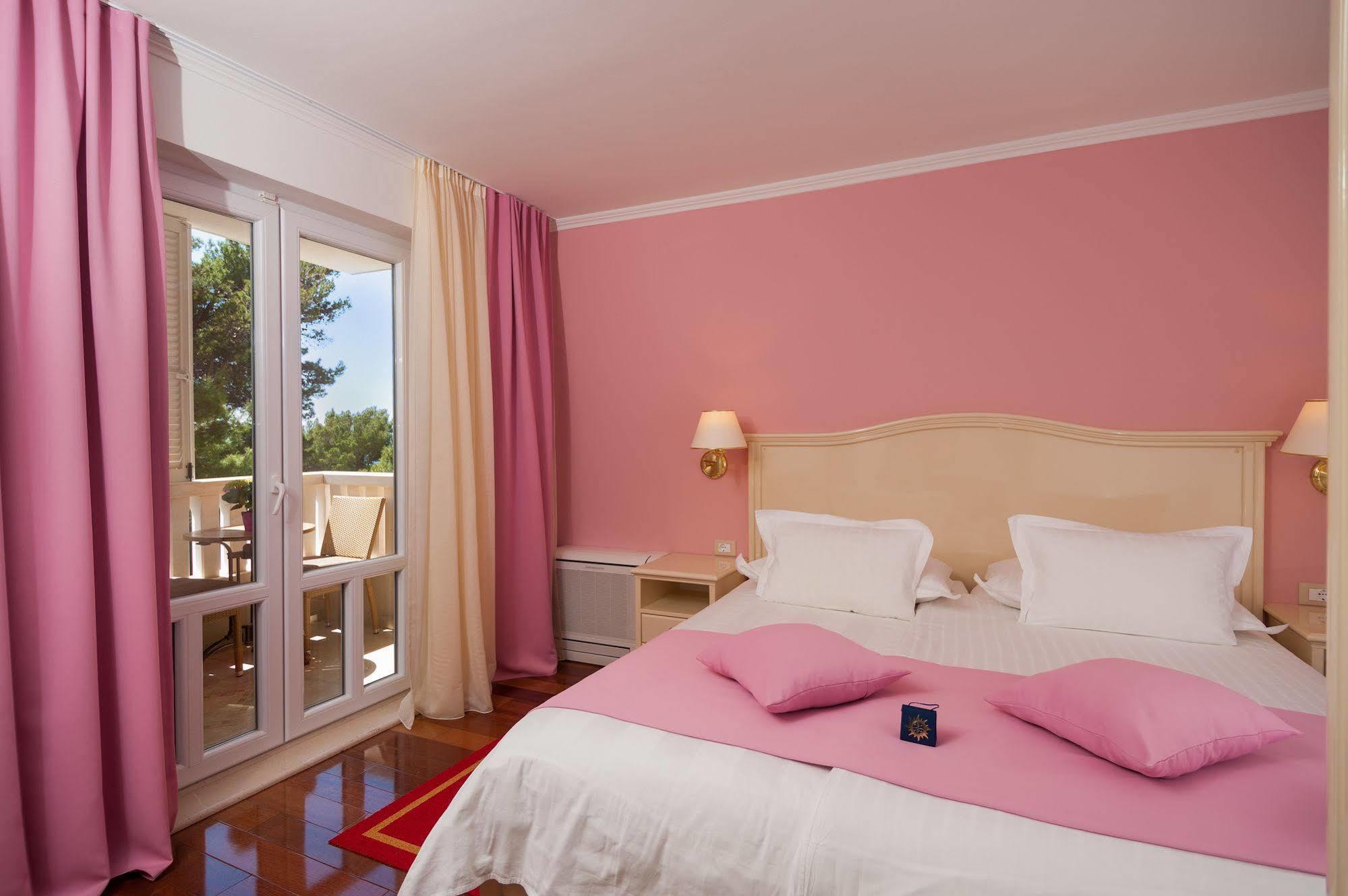 Hotel Sunceva Postelja ברלה מראה חיצוני תמונה